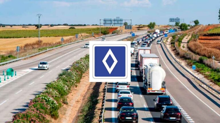 Cómo Consultar Multas en Río Grande do Sul Fácil y Rápido 23 carretera con senal de trafico y multa