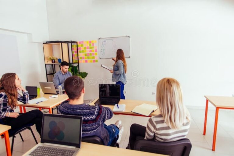 Qué temas aborda la materia Sociedad y Estado en la UBA XXI 6 Qué temas aborda la materia Sociedad y Estado en la UBA XXI