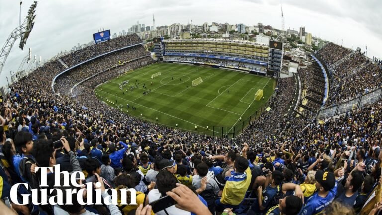 hinchas de boca juniors en estadio lleno