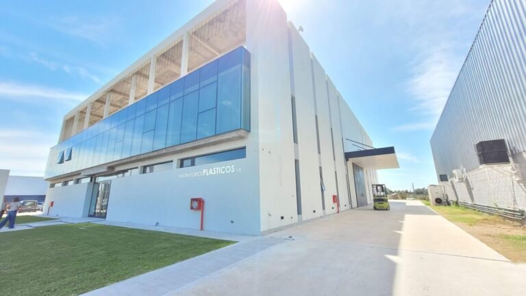 Qué servicios ofrece Sabic Innovative Plastics Argentina SRL